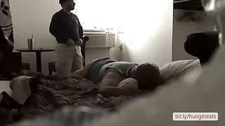 Breed bareback by straight friend in his dorm
